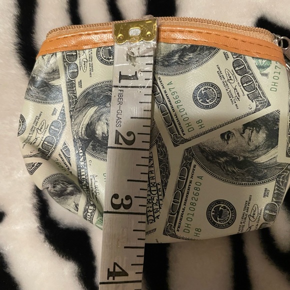 Coin purse-bundle of 3-zebra stripes, cat & paper money coin purses - Picture 15 of 16